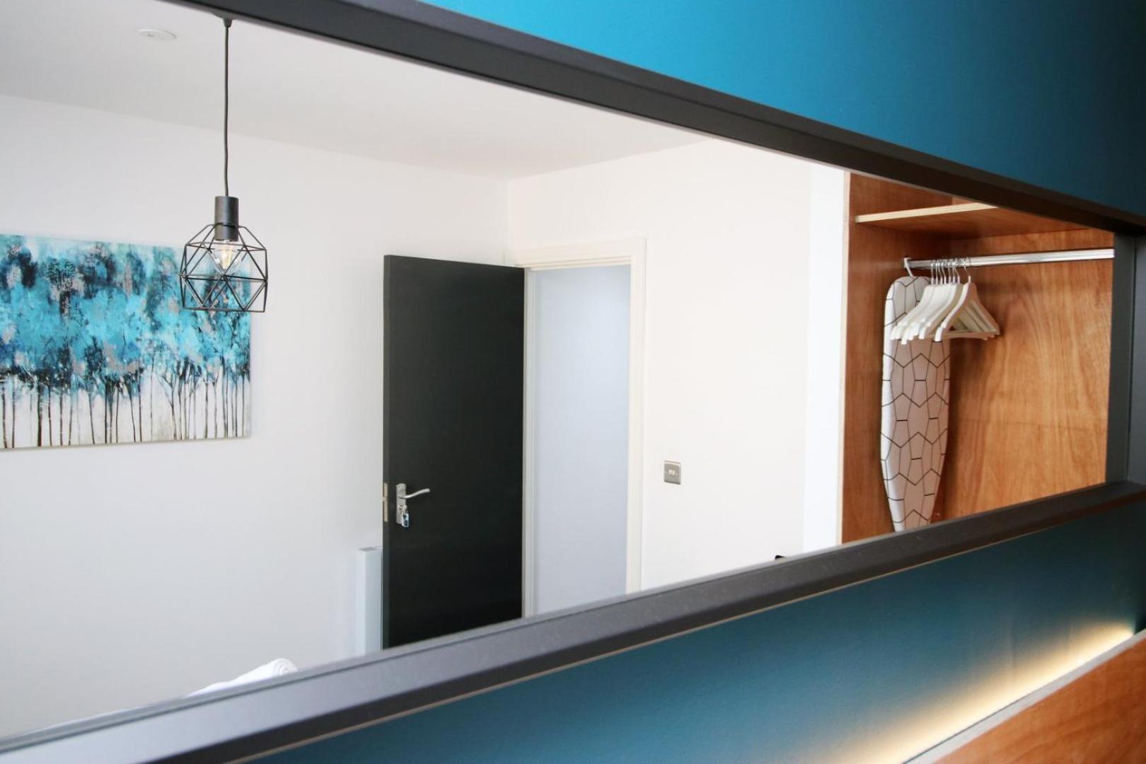 Boutique One Bedroom Apartment Cardiff Exterior photo